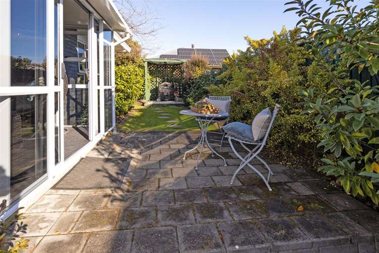 8a Robalan Place Redwoodtown_18