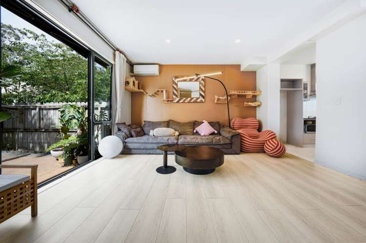 40/22 Northcross Drive_2