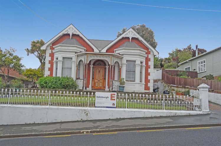 1 Lomond Street Caversham_11