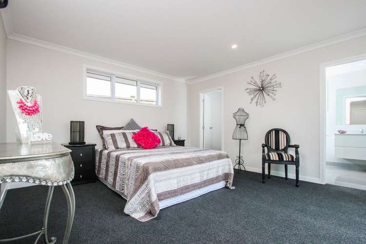 18 Regis Park Drive Pukekohe_6