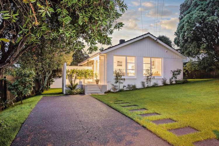 36 Royal View Road Te Atatu South_19