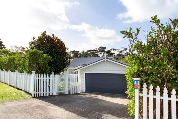 13 Blacks Road Greenhithe_5