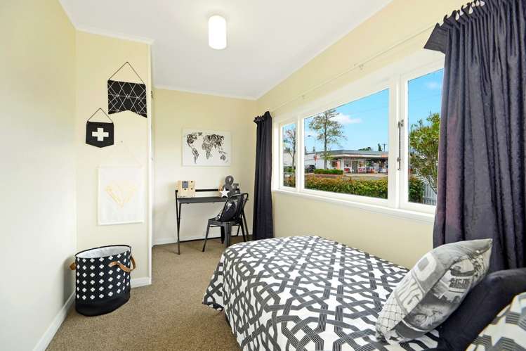 329 Rangatira Road Beach Haven_13