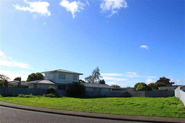 16 Liverpool Crescent Flaxmere_1