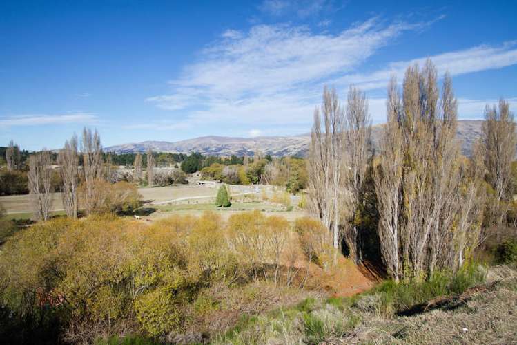 13 Balneaves Lane Albert Town_15