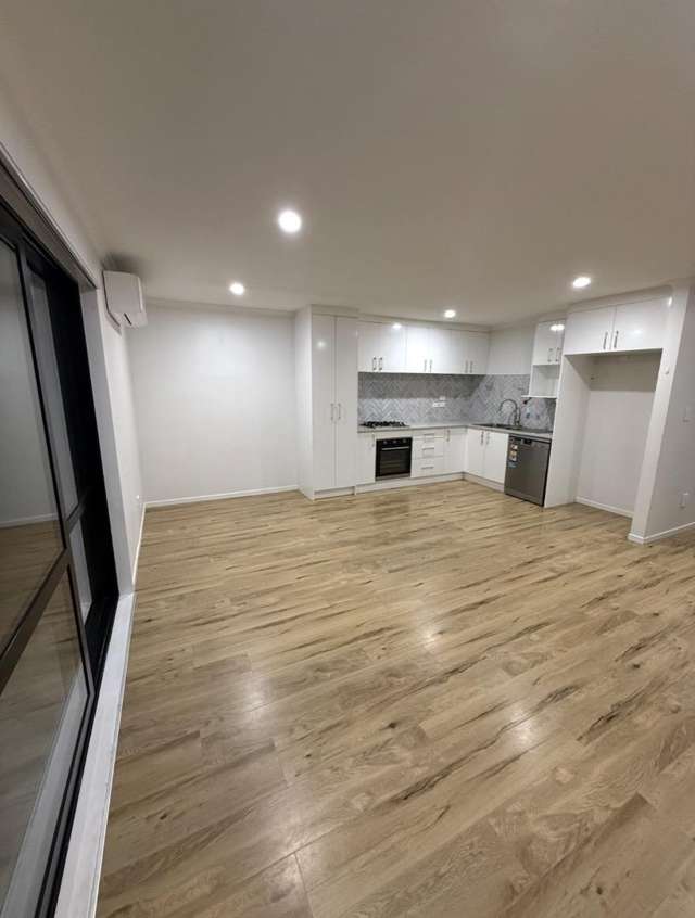 Low-Maintenance Modern Living â 22C Ngaio Street-Otahuhu