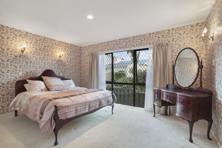 22 Grendon Road Titirangi_13