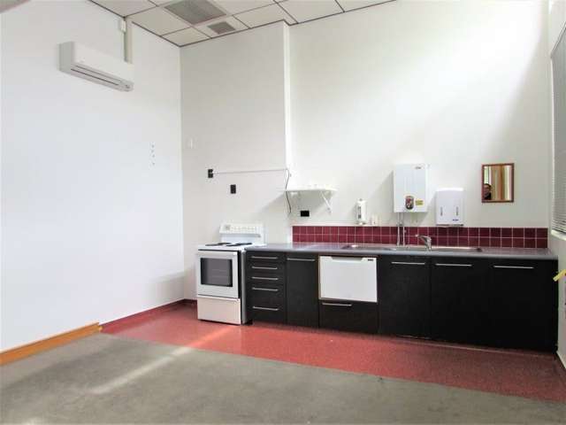 15 Queens Street Wainuiomata_2