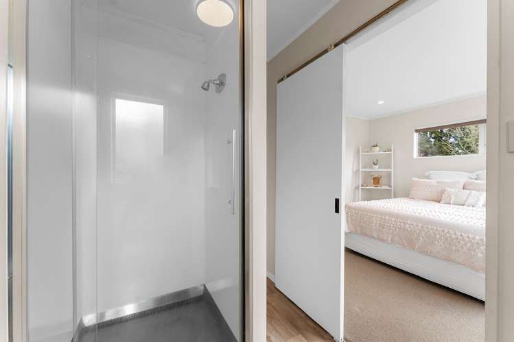 20 Rimmington Drive Hamilton Lake_16