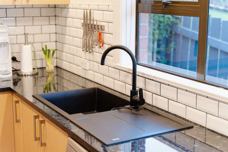 94 Main South Road Green Island_20