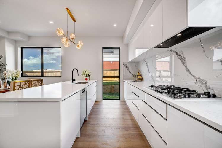 12 Parehua Lane Swanson_14
