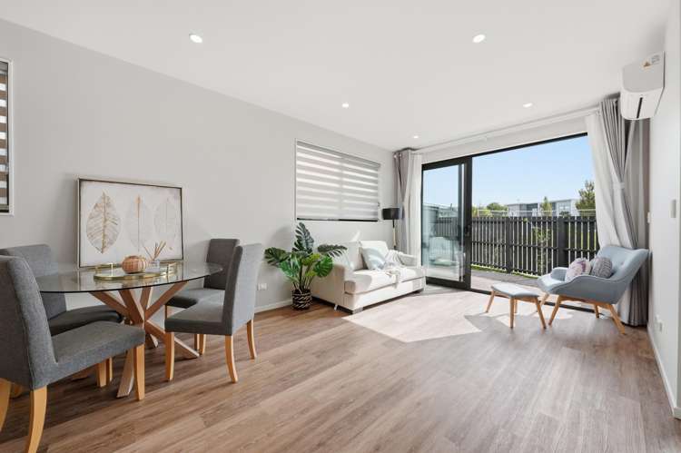 14 Mihi Lane Hobsonville_1