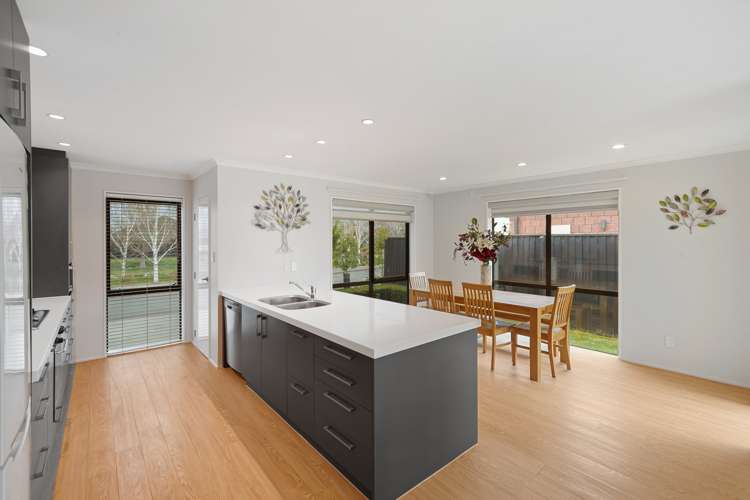 21 Ferdinand Terrace Yaldhurst_17