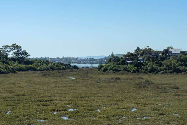 33e Saint Peters Street Northcote_25