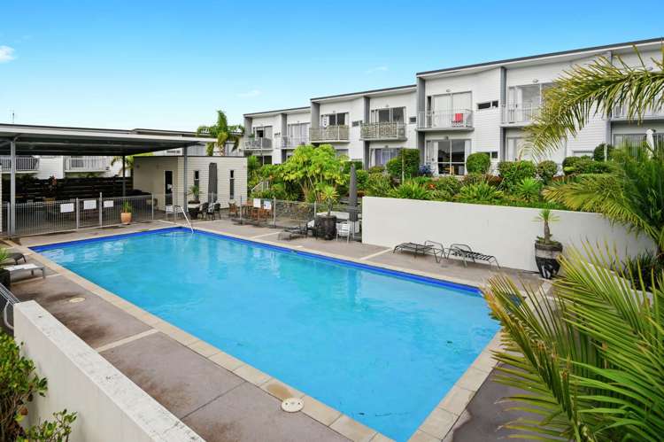 56/7 Kelvin Hart Drive East Tamaki_9