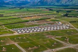 Cross-sector model for selling large agri assets