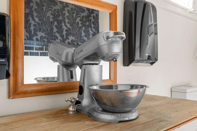 2 Hobbs Street Hororata_17