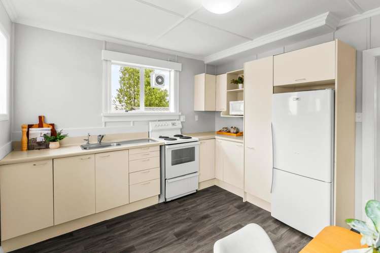 3 Kaira Street Sawyers Bay_11