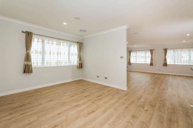 81 Lake Road Northcote_2