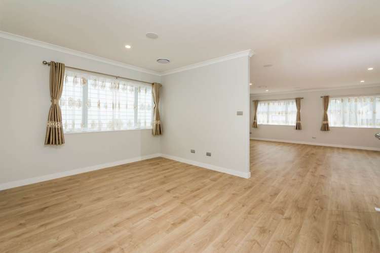 81 Lake Road Northcote_2