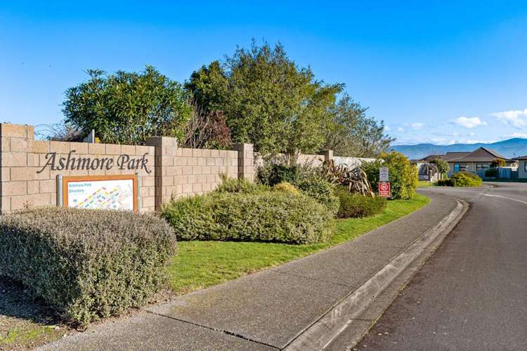 7 Ashmore Park Road Carterton_24