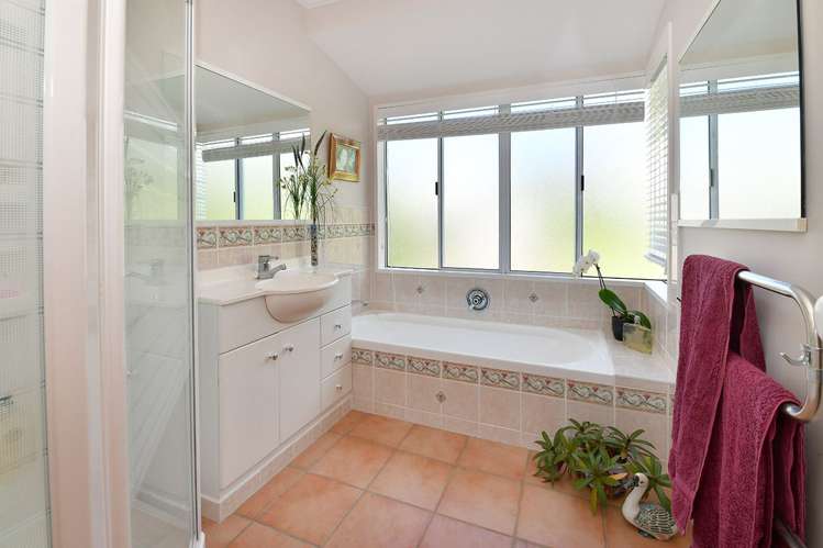 22 Whale Cove Stanmore Bay_19