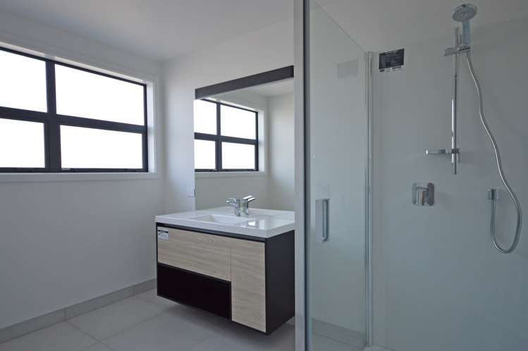 5 Lochern Rise Marchwiel_8