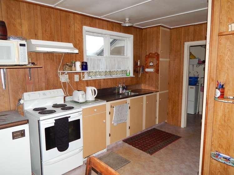 38 Fonblanque Street Westport_1