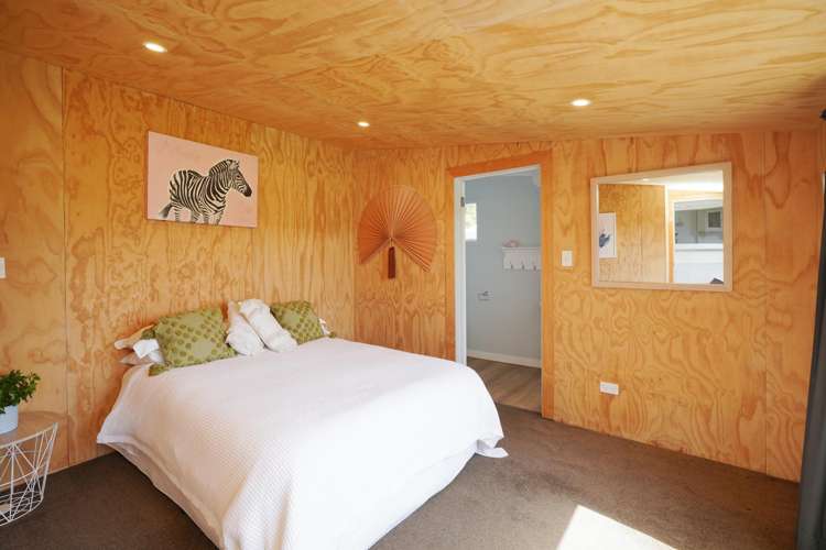 25 Burrows Street Bluff_16