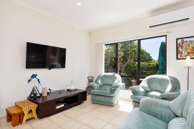 33 Trimaran Drive Gulf Harbour_5