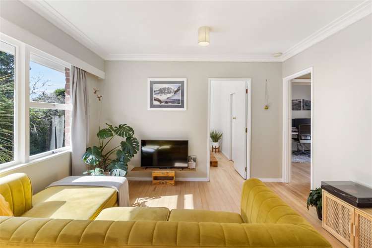 3/6 Kororo Street Northcote_5