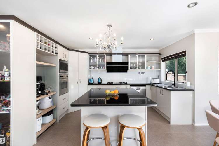 118 Kyle Road Greenhithe_12