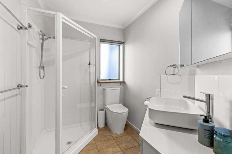 69 Meeanee Quay Westshore_14