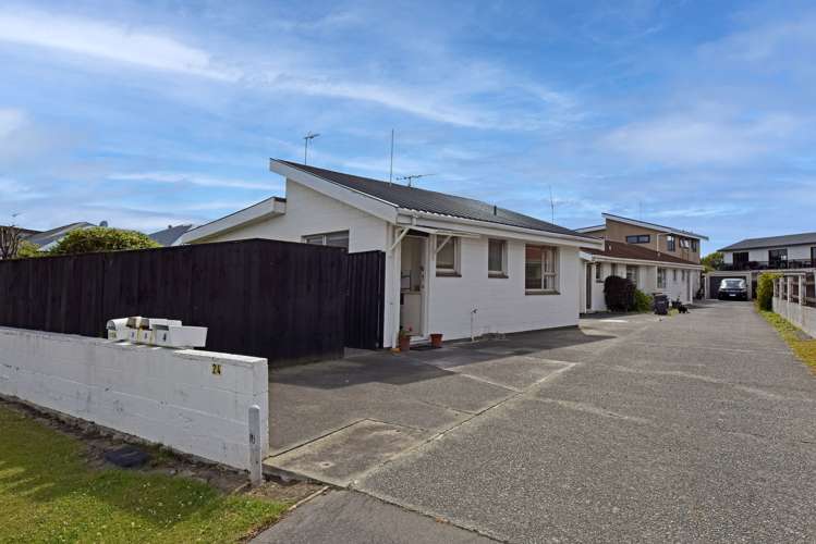 1/24 Seddon Street Sydenham_14