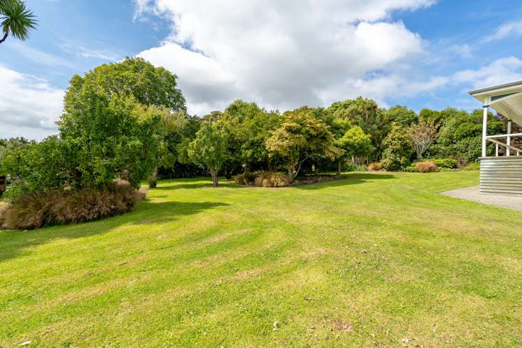 1 Waikana Street Broad Bay_18