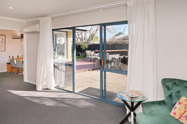 6 Gates Lane Woolston_10