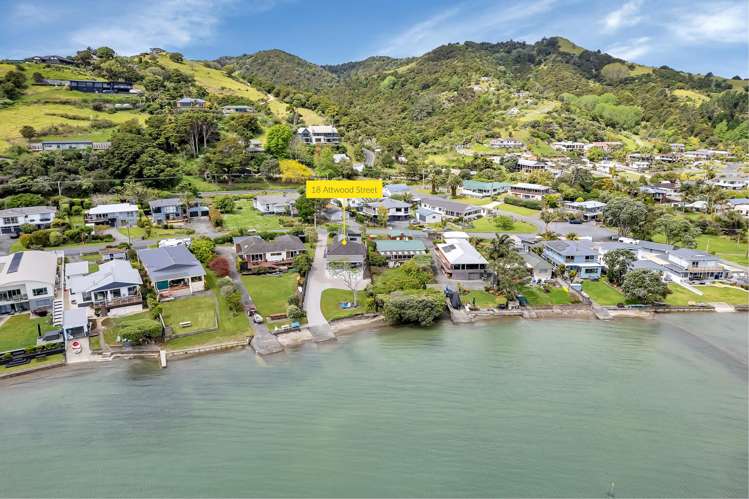 18 Attwood Street Tamaterau_35