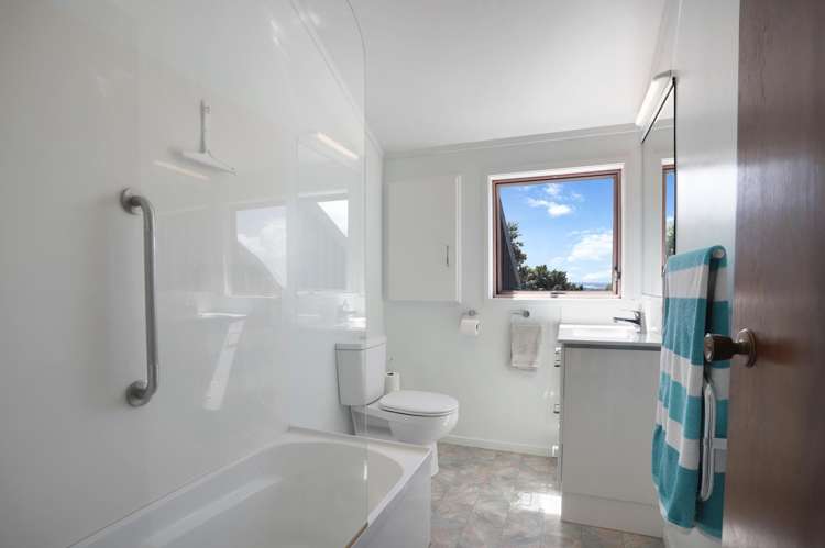 1/246 Titirangi Road Titirangi_16