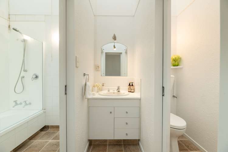 130 Ridge Street Otumoetai_16