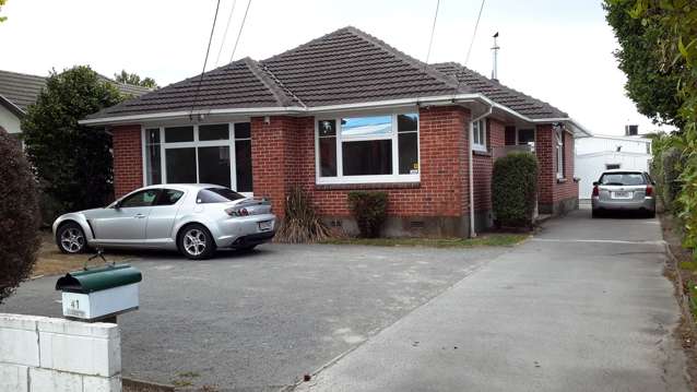 7 bedrooms - Very big and tidy  property