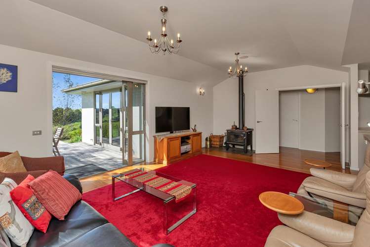232 Adams Road_3