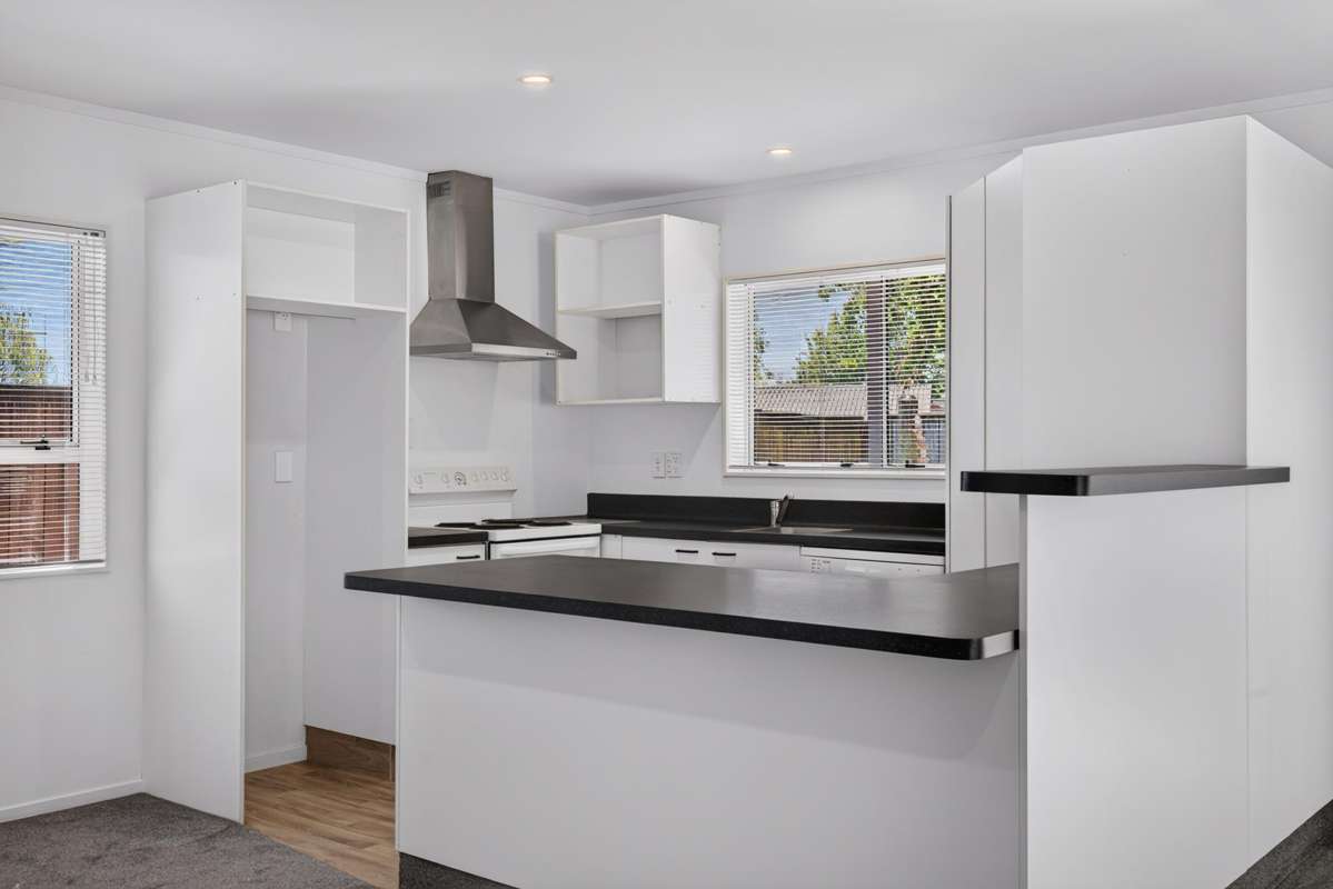 58B Whiting Crescent_5