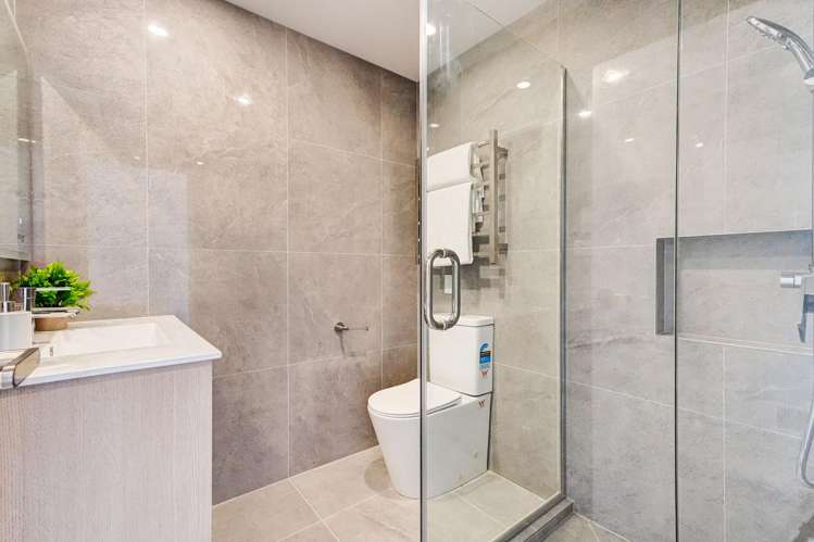 82 Gifford Avenue Mount Roskill_16