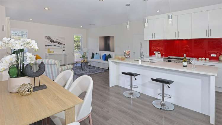 28d Tram Valley Road Swanson_8