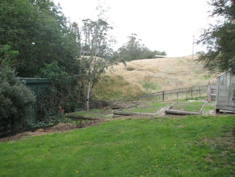 11 Smiths Track Clinton and Surrounds_11