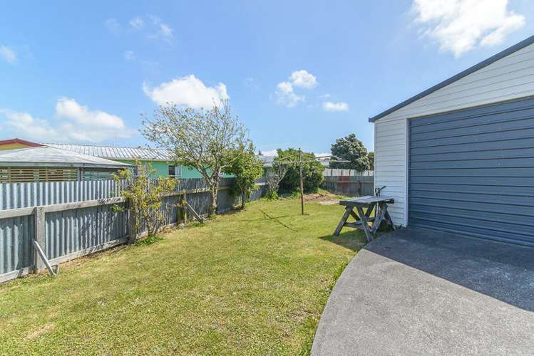 363 Warspite Avenue Waitangirua_7