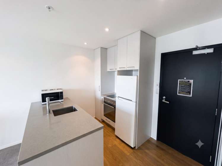 1108/8 Airedale Street City Centre_1