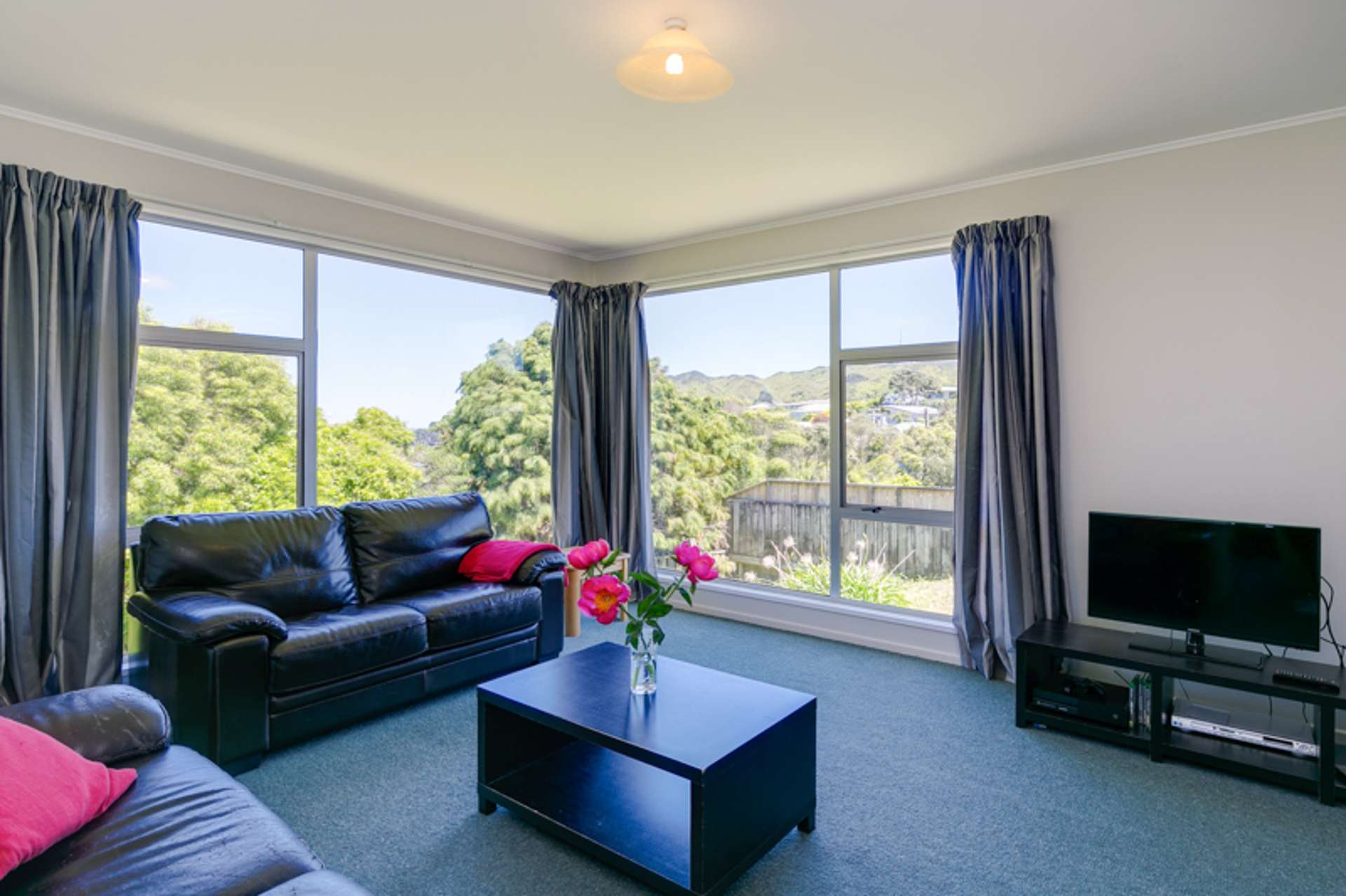 27 Branscombe Street Johnsonville_0