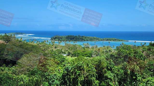 PRIVATE “DALO VILLA” WITH STUNNING OCEAN VIEWS IN FIJI’S HIDDEN PARADISE OF SAVUSAVU!