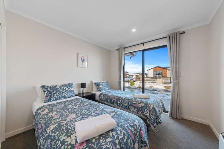 27 Andrew Don Drive Lake Tekapo_11